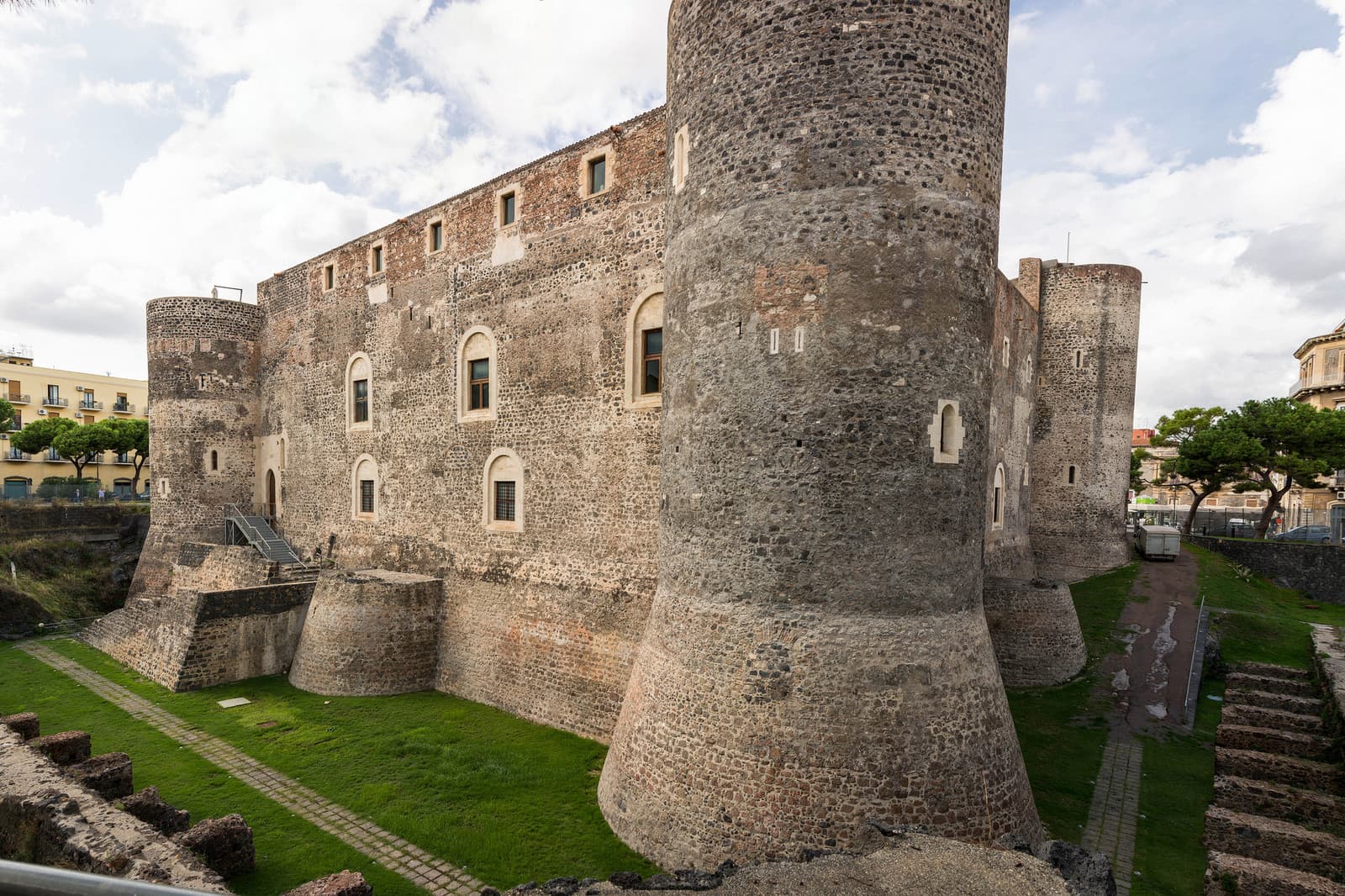 Castello Ursino