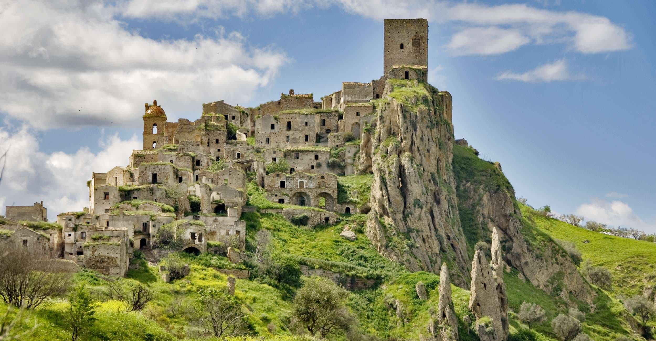 10 escursioni primaverili a meno di un'ora da Matera: borghi e nature