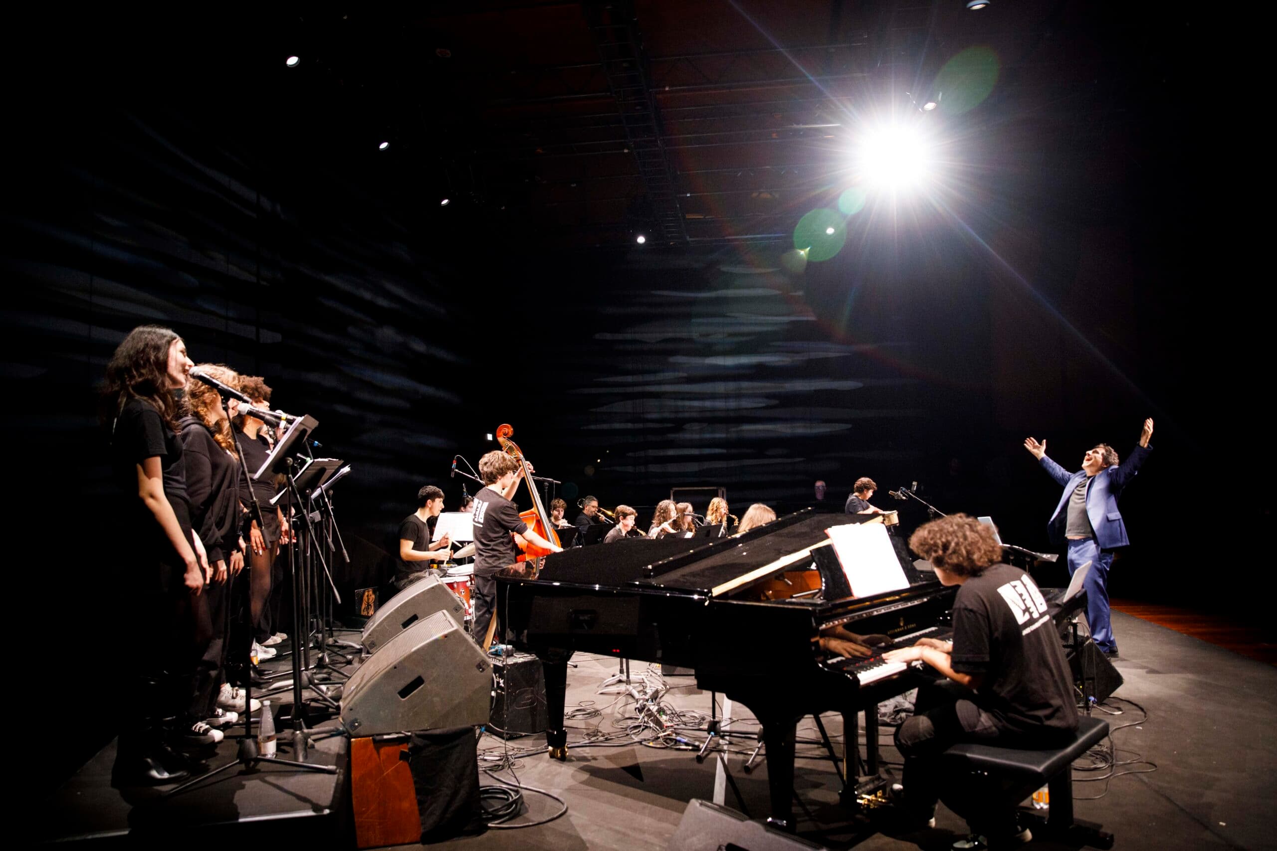 Aura Satz a Roma: "Lei ricalibra / She recalibrates" all’Auditorium